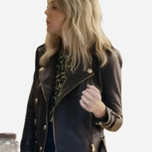 Kaitlin Olson Hacks Leather Jacket