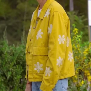 The Four Seasons S02 Kerri Kenney Daisy Print Yellow Jacket