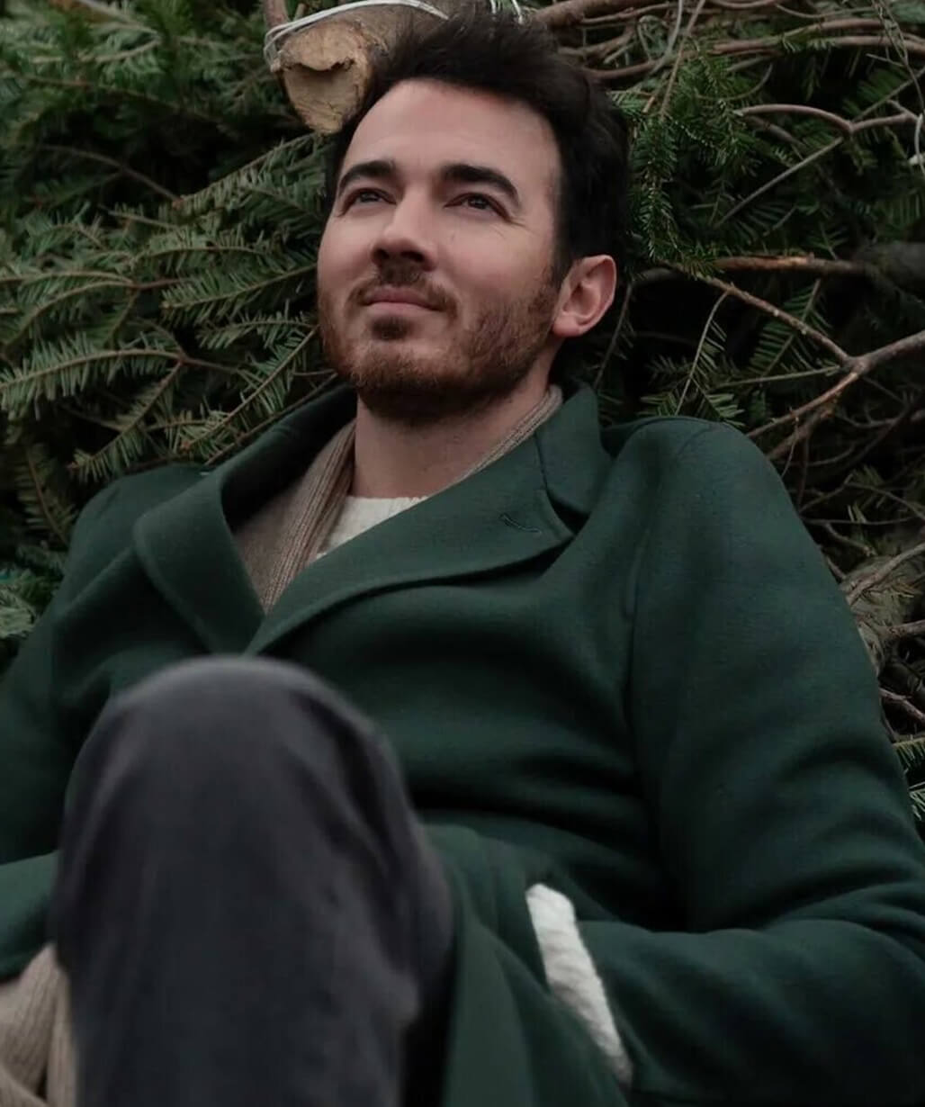 A Very Jonas Christmas Movie 2025 Kevin Jonas Green Coat